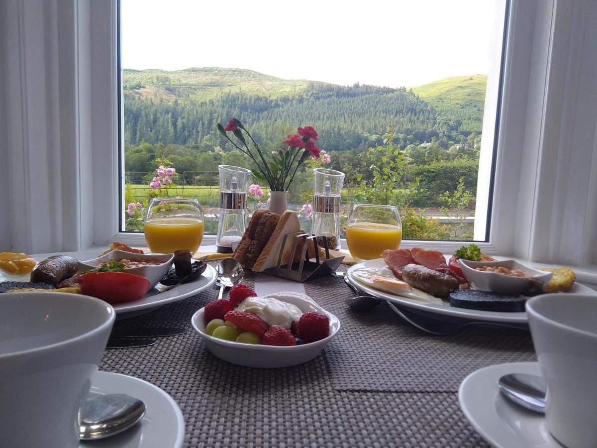 Готель Link House Bassenthwaite Lake Екстер'єр фото