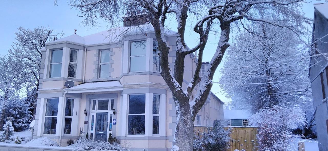 Готель Link House Bassenthwaite Lake Екстер'єр фото