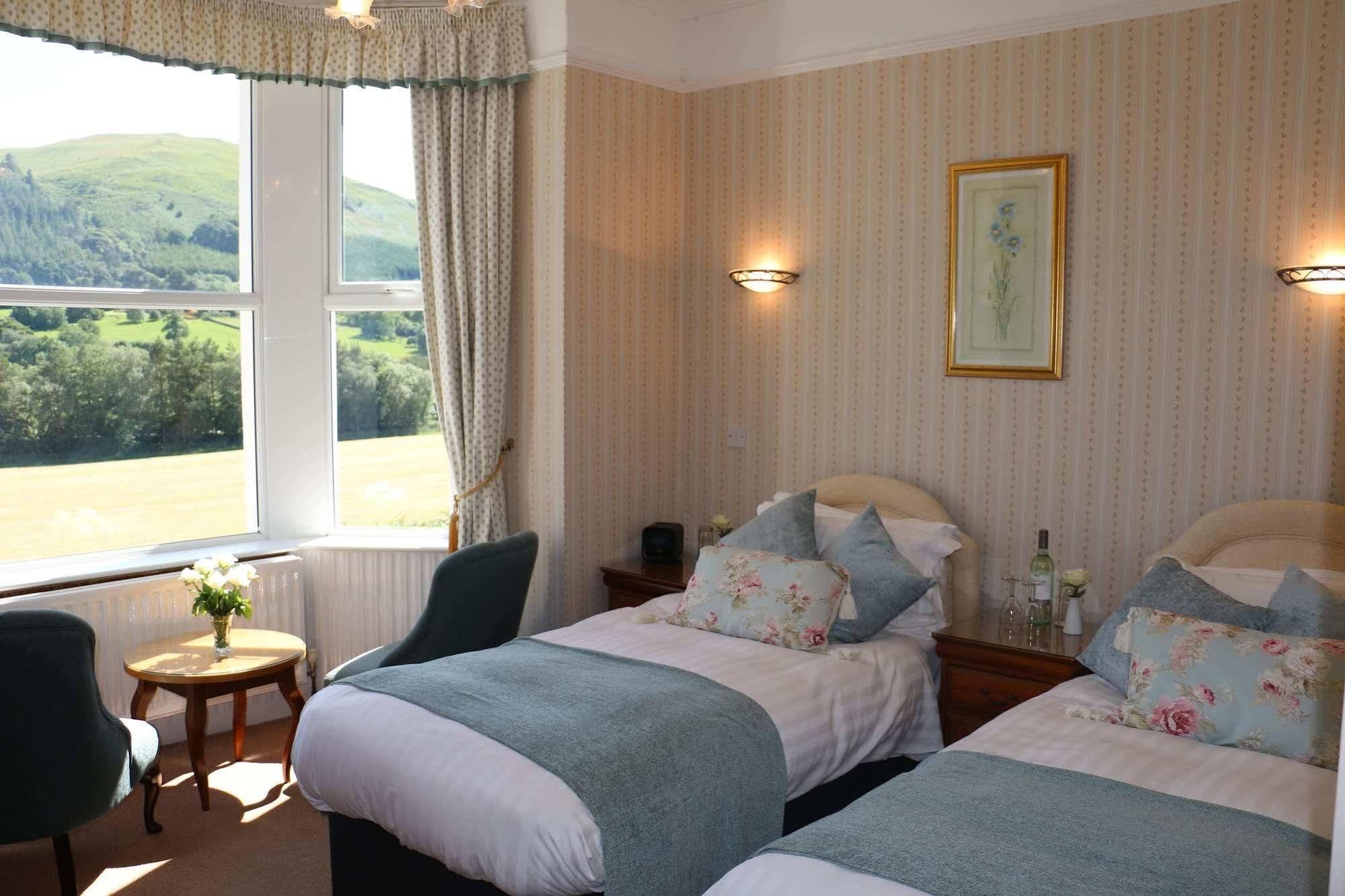 Готель Link House Bassenthwaite Lake Екстер'єр фото