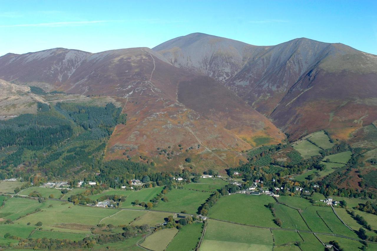 Готель Link House Bassenthwaite Lake Екстер'єр фото