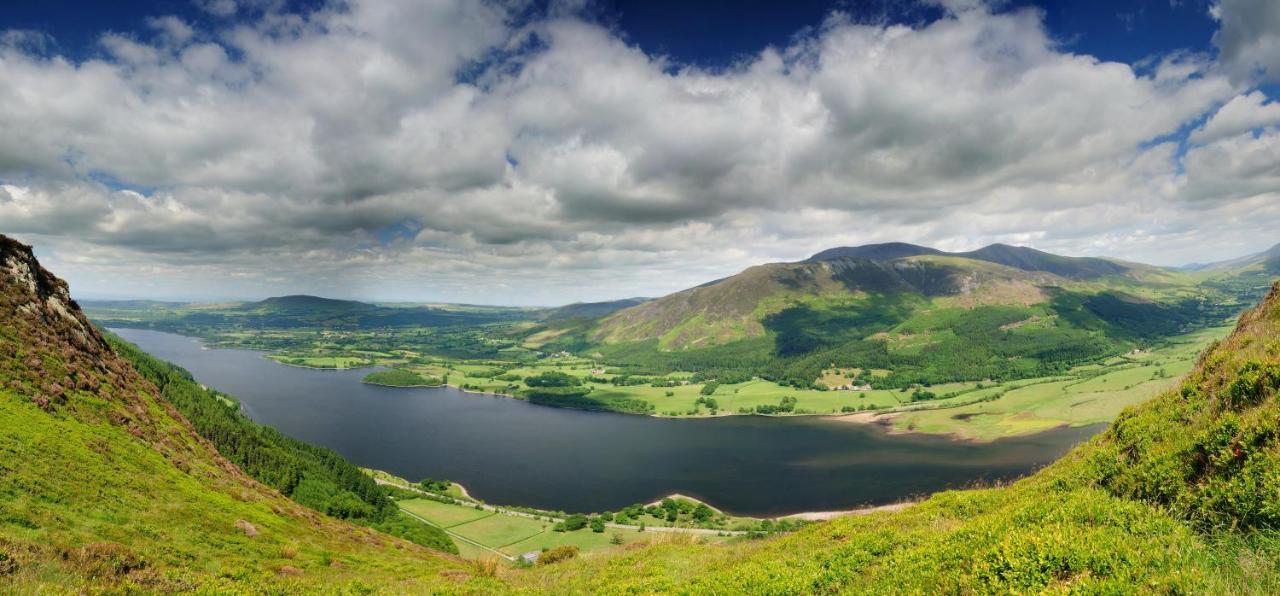 Готель Link House Bassenthwaite Lake Екстер'єр фото
